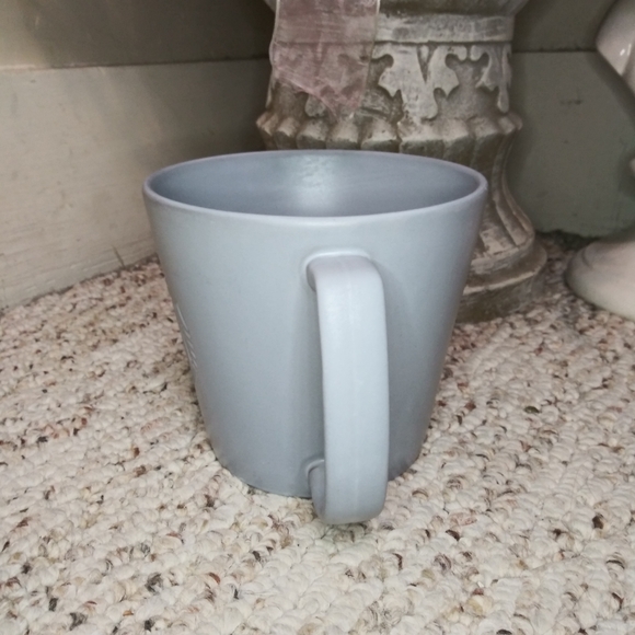 Starbucks 2019 Rare Venti 20 Ounce, Gray Siren Emblem Collectible Coffee Mug - Picture 5 of 9